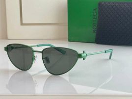 Picture of Bottega Veneta Sunglasses _SKUfw45926043fw